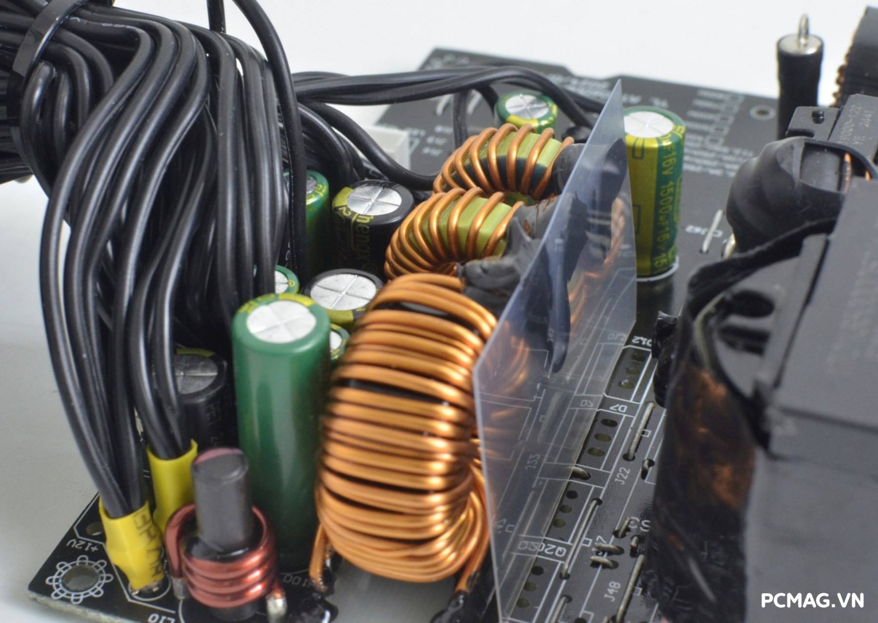 Đánh giá Nguồn 1ST PLAYER DK Premium Bronze 7.0 700W