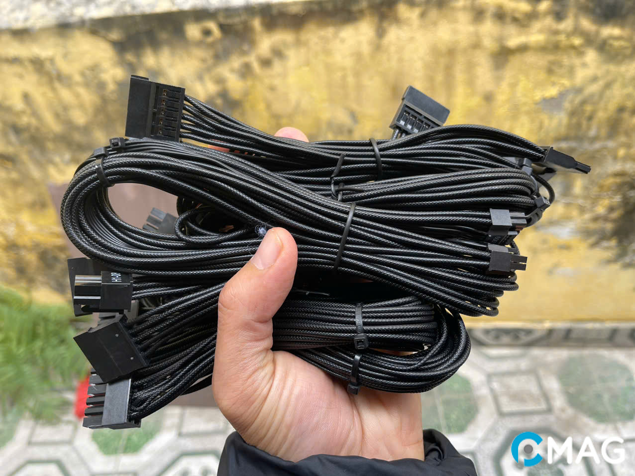 1STPLAYER NGDP 1300W ATX 3.1/PCIe 5.1- Nguồn chất, được đánh giá cao trên trường quốc tế!