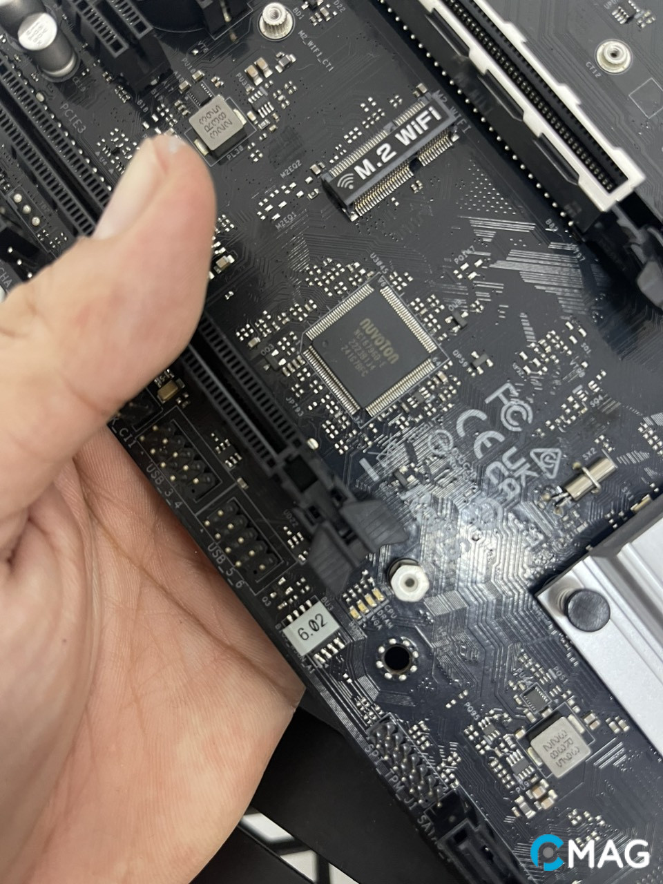 Đánh giá ASRock B660M Phantom Gaming 4 – Bo mạch chủ “quốc dân” chạy tốt Core I5-13500