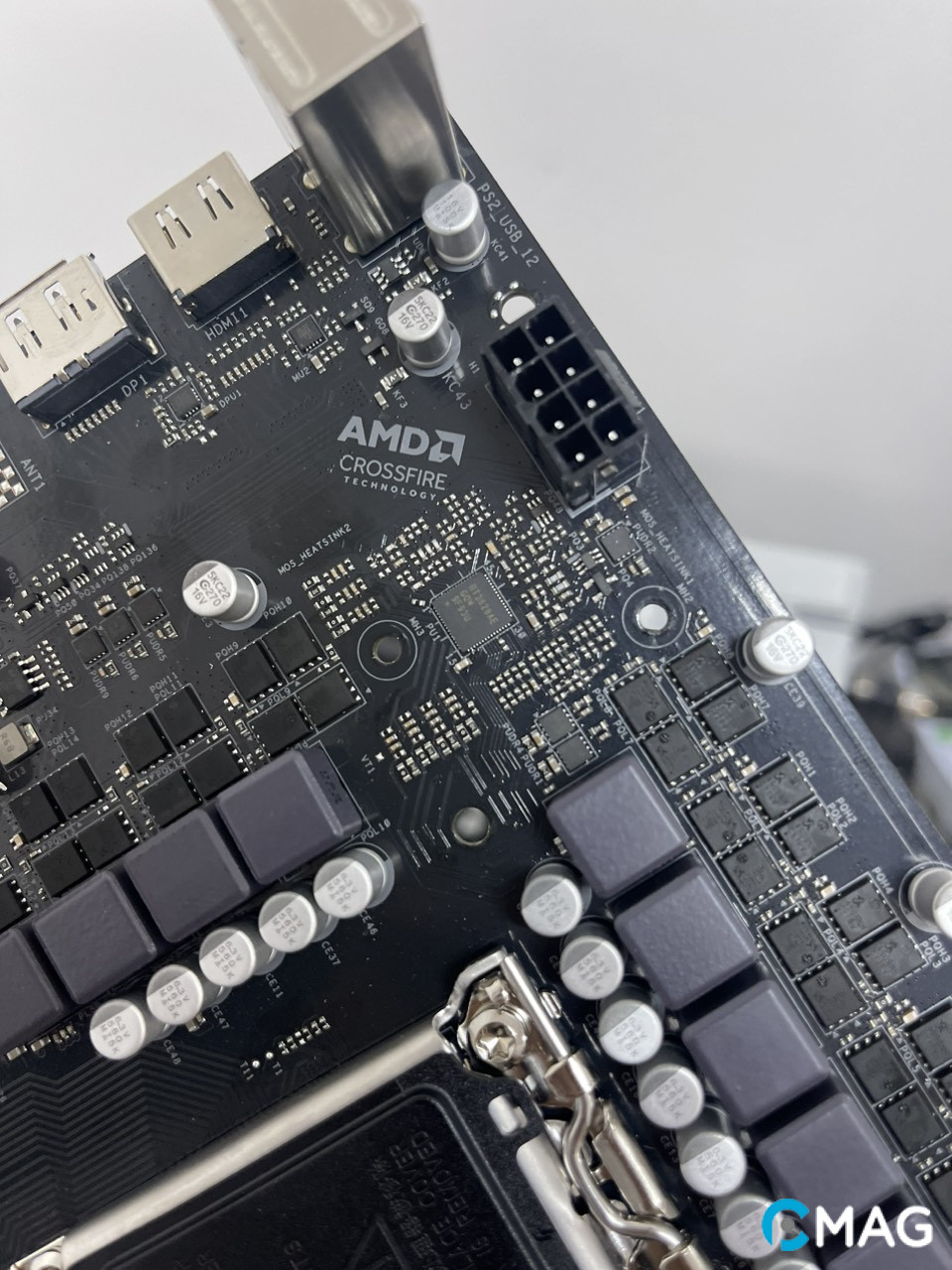 Đánh giá ASRock B660M Phantom Gaming 4 – Bo mạch chủ “quốc dân” chạy tốt Core I5-13500