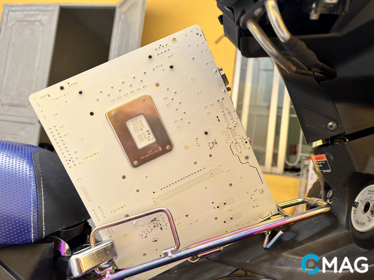 Đánh giá ASRock B760M-HDV/M.2 – Sở hữu được “Ngọc Trinh” với giá hơn 2 triệu