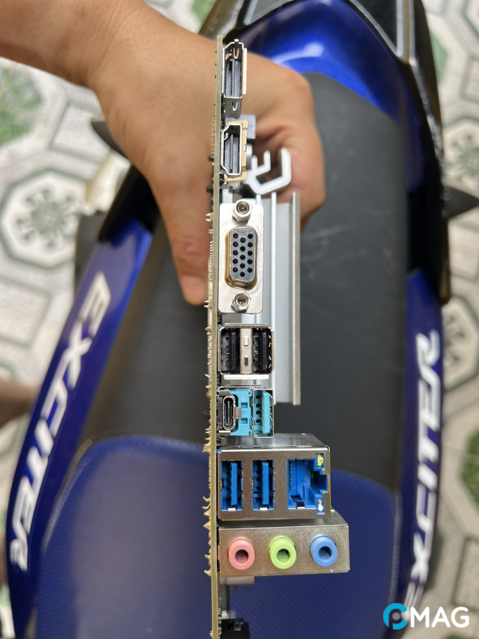 Đánh giá ASRock B760M-HDV/M.2 – Sở hữu được “Ngọc Trinh” với giá hơn 2 triệu