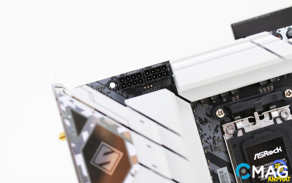 Đánh giá ASRock X670E Steel Legend – Vẫn ánh lên chất thép huyền thoại