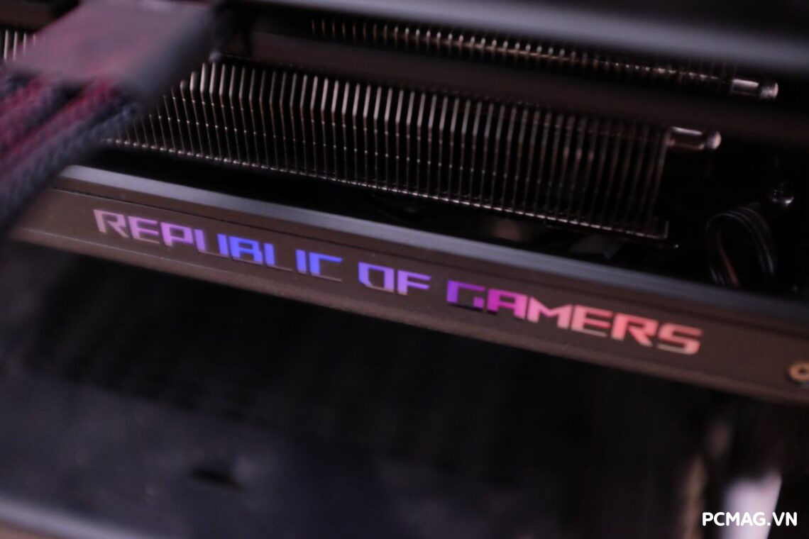 asus-strix-rtx-4070-ti-danh-gia-gaming-gear-6-1140x760-1 ASUS Strix RTX 4070 Ti - Đánh Giá Gaming Gear