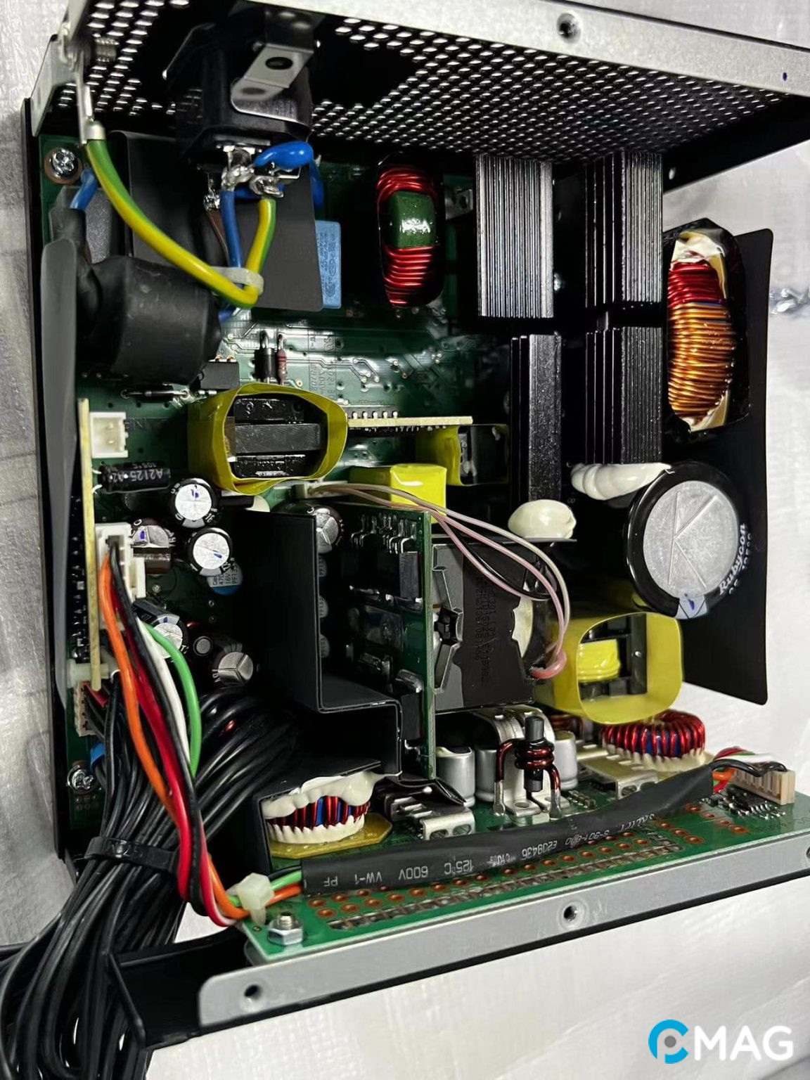 Đánh giá bộ nguồn COOLER MASTER (HP OMEN) DPS 750AB 40D – Nguồn Platinum chất lượng nhưng mức giá chỉ ngang Bronze