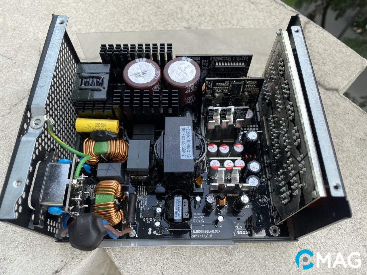 Đánh giá bộ nguồn Jetek RM Series Modular 1050 Gold – Mang lại chất lượng cao và sự tin cậy lớn cho một thương hiệu Việt