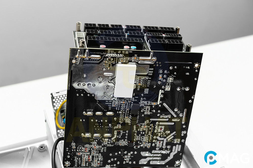 Đánh giá bộ nguồn Segotep KL 1250G – Bộ nguồn tiêu chuẩn ATX 3.0 có chất lượng tốt