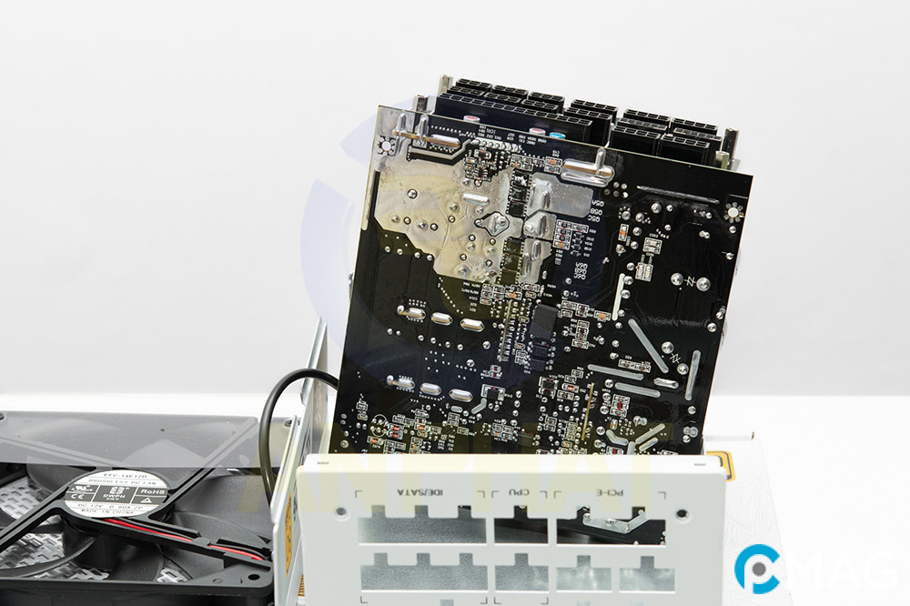 Đánh giá bộ nguồn Segotep KL 1250G – Bộ nguồn tiêu chuẩn ATX 3.0 có chất lượng tốt