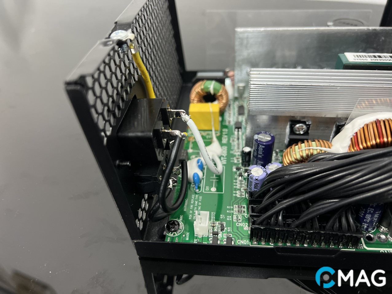 Đánh giá bộ nguồn VSP Elite V565W – Lựa chọn tốt ở phân khúc chủ đạo