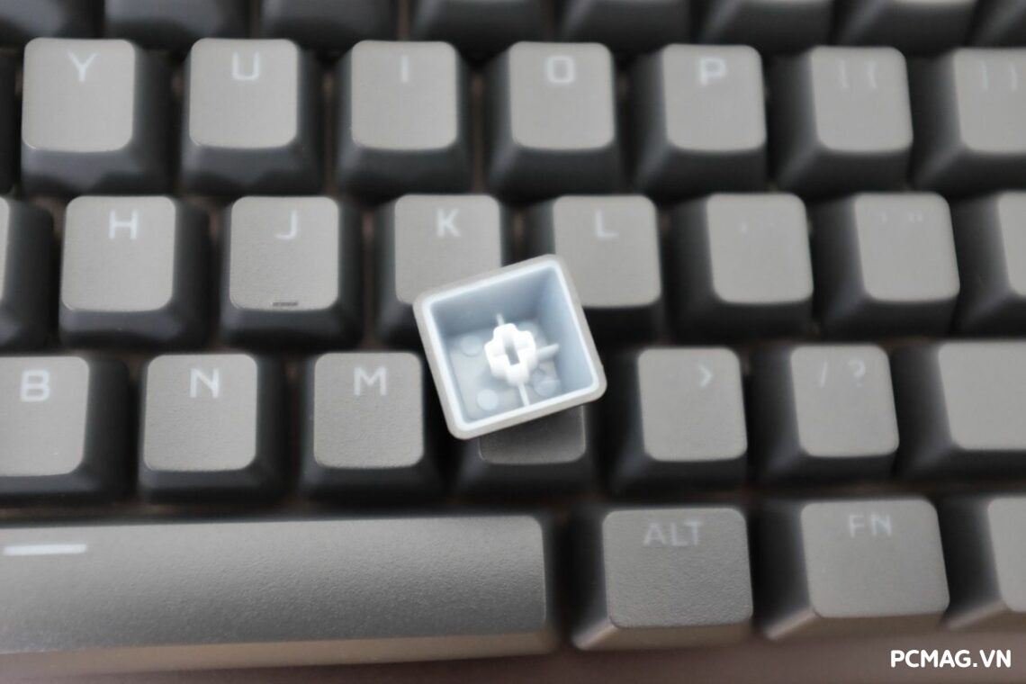 Corsair K70 Max - Đánh Giá Gaming Gear