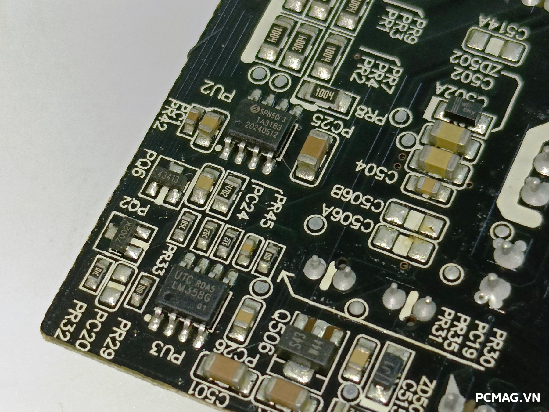 Đánh giá PSU Corsair RM1000x 1000W