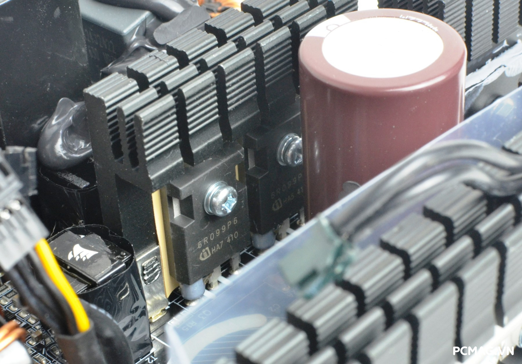 Đánh giá PSU Corsair RM1000x 1000W