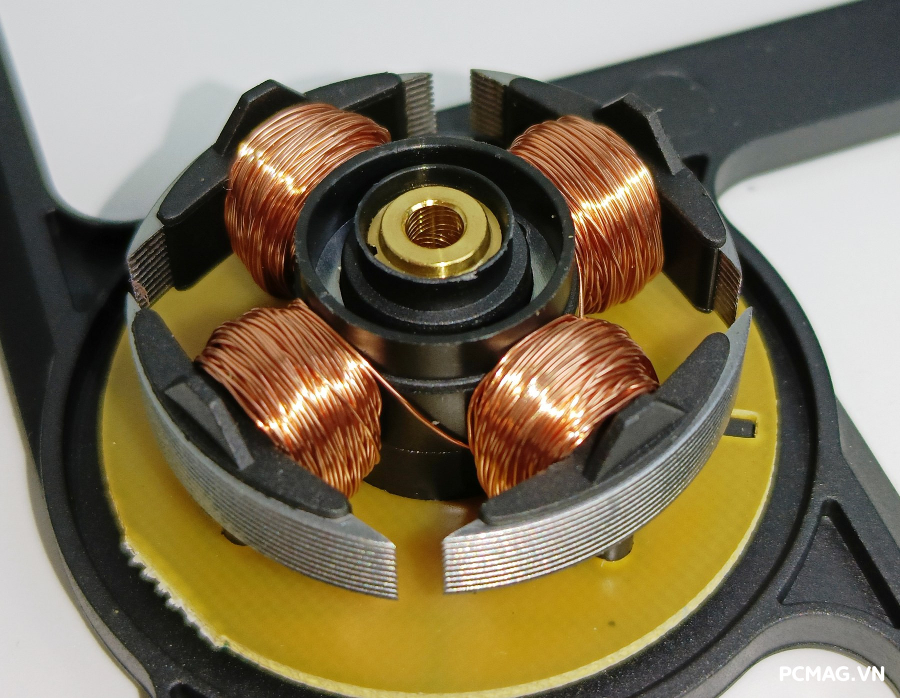 Đánh giá PSU Corsair RM1000x 1000W