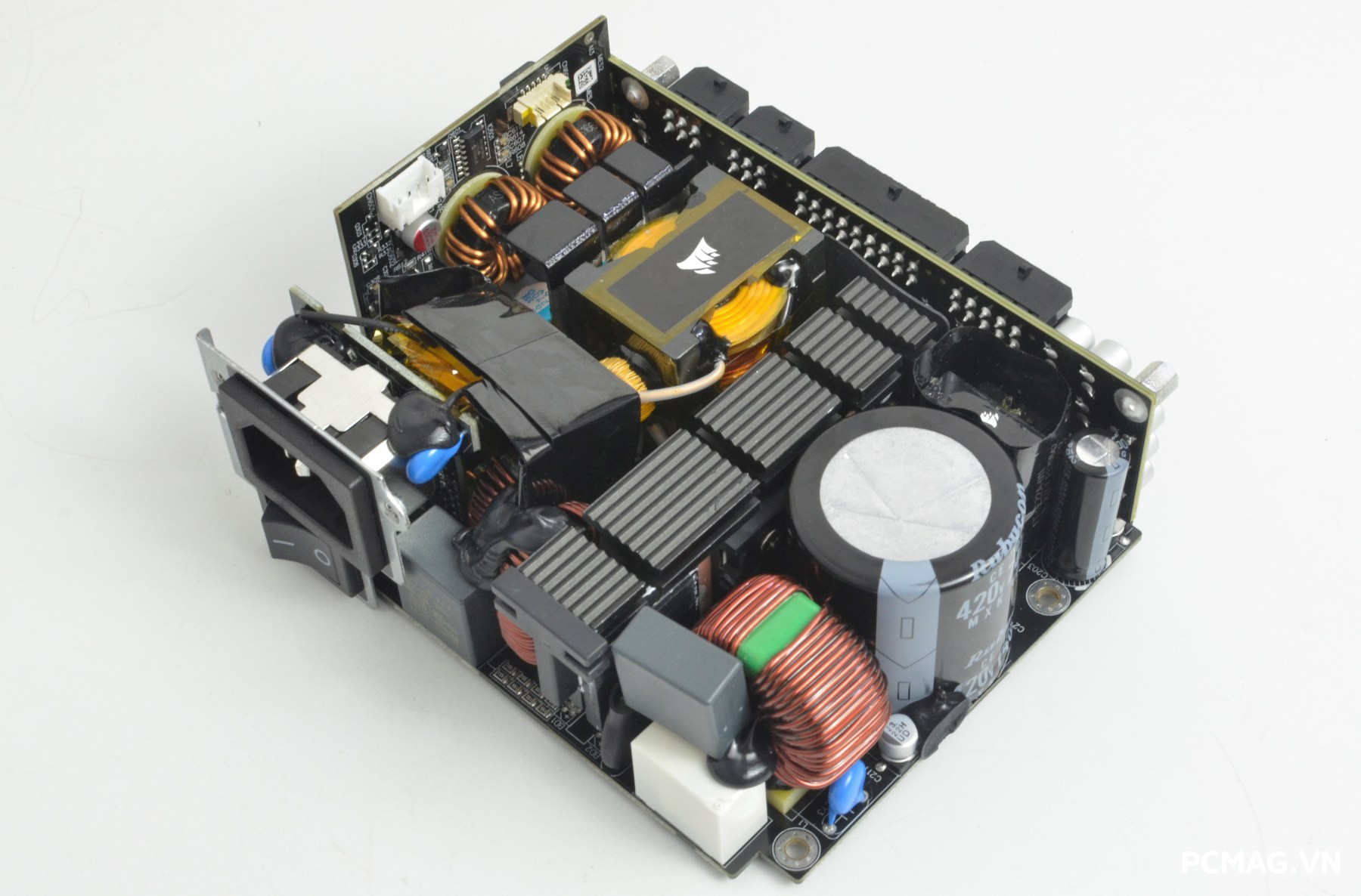 Đánh giá Corsair SFX SF1000 1000W