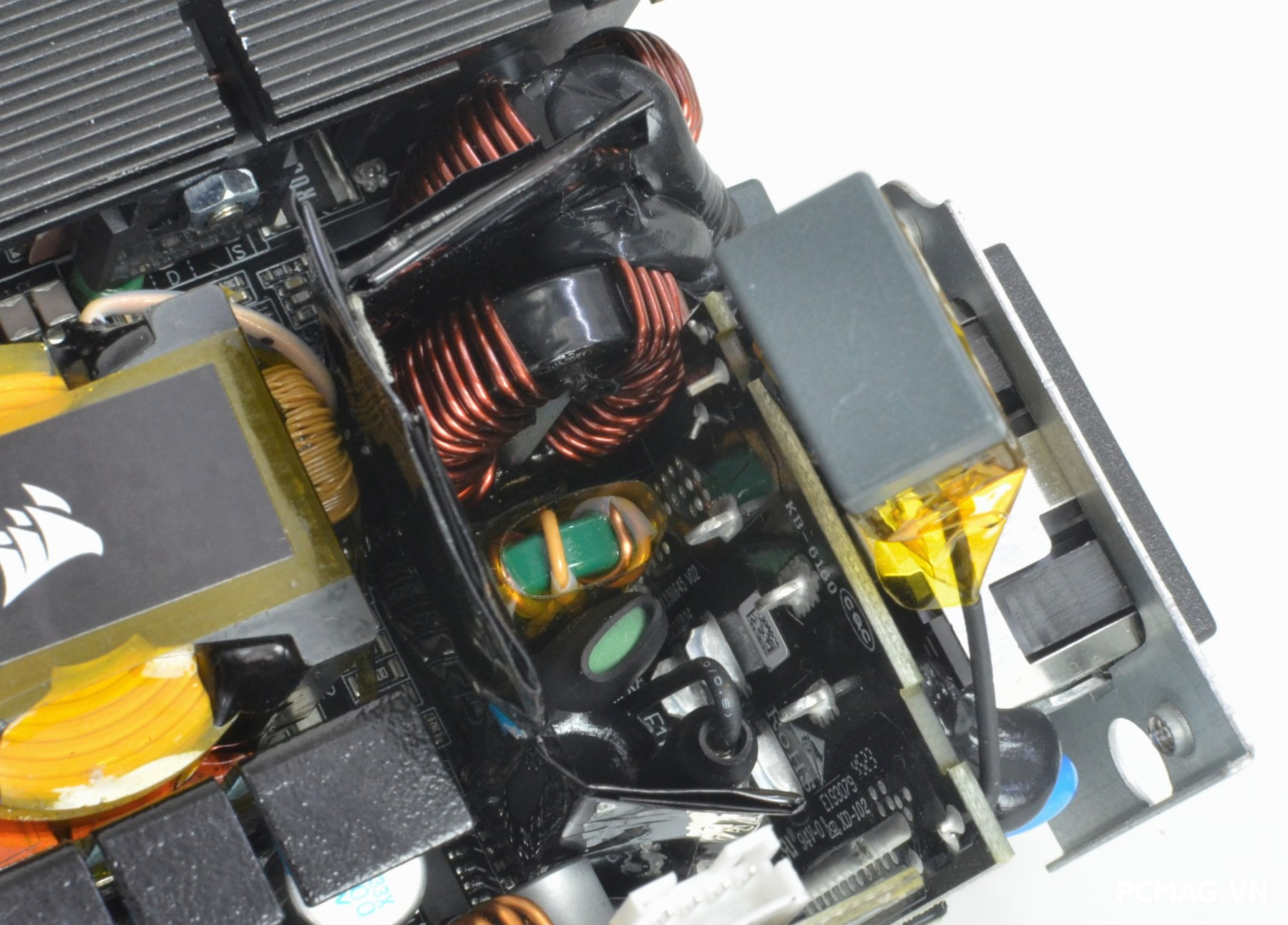 Đánh giá Corsair SFX SF1000 1000W