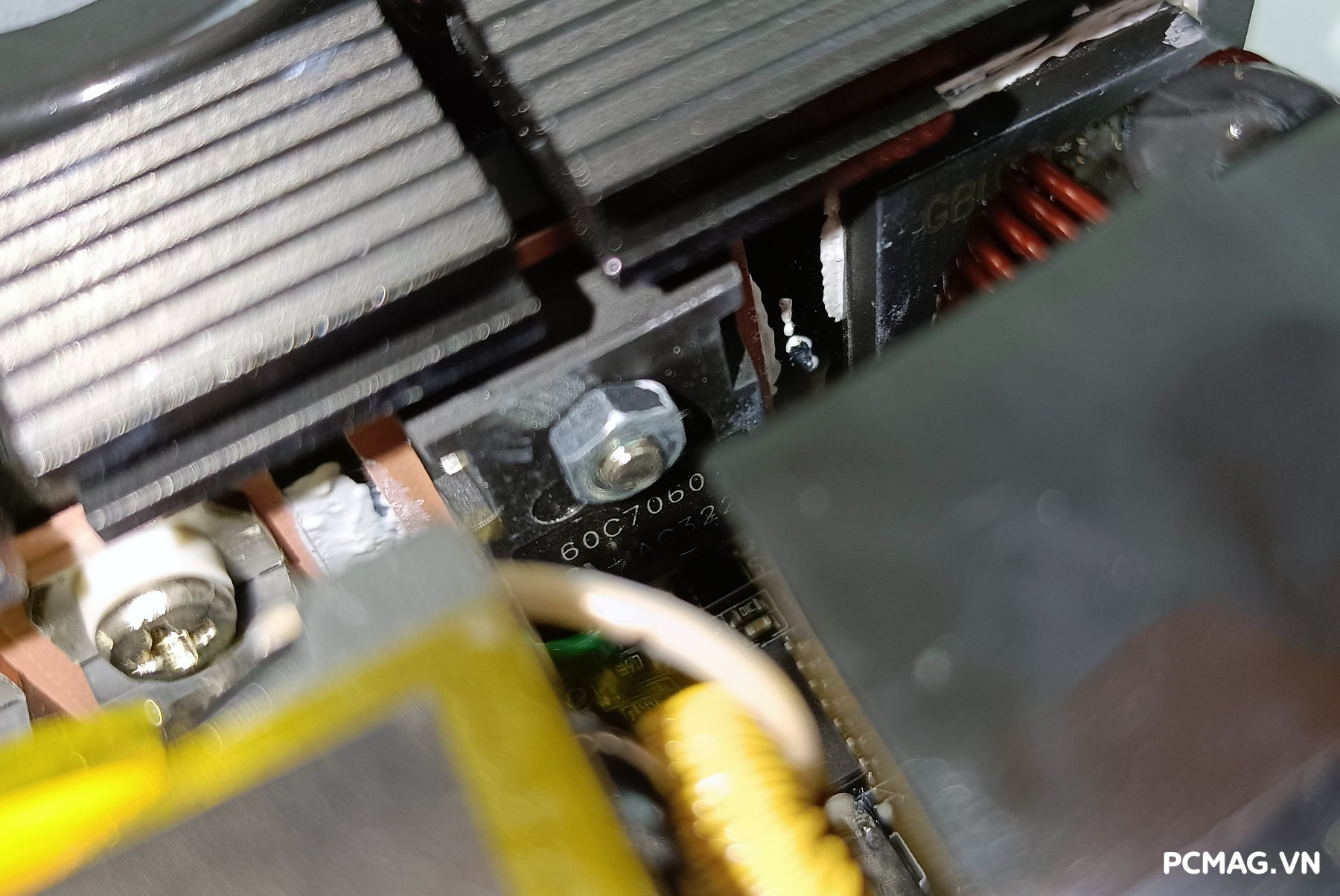 Đánh giá Corsair SFX SF1000 1000W