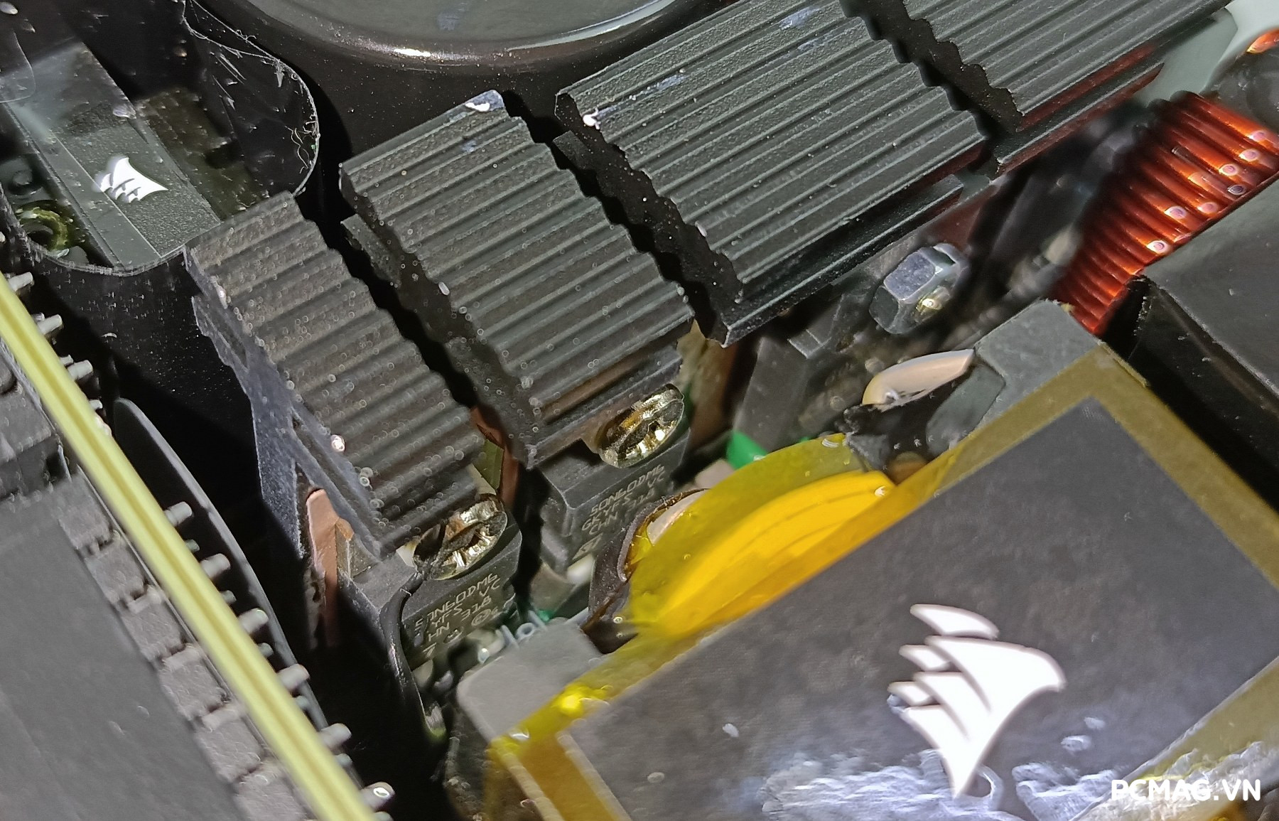 Đánh giá Corsair SFX SF1000 1000W