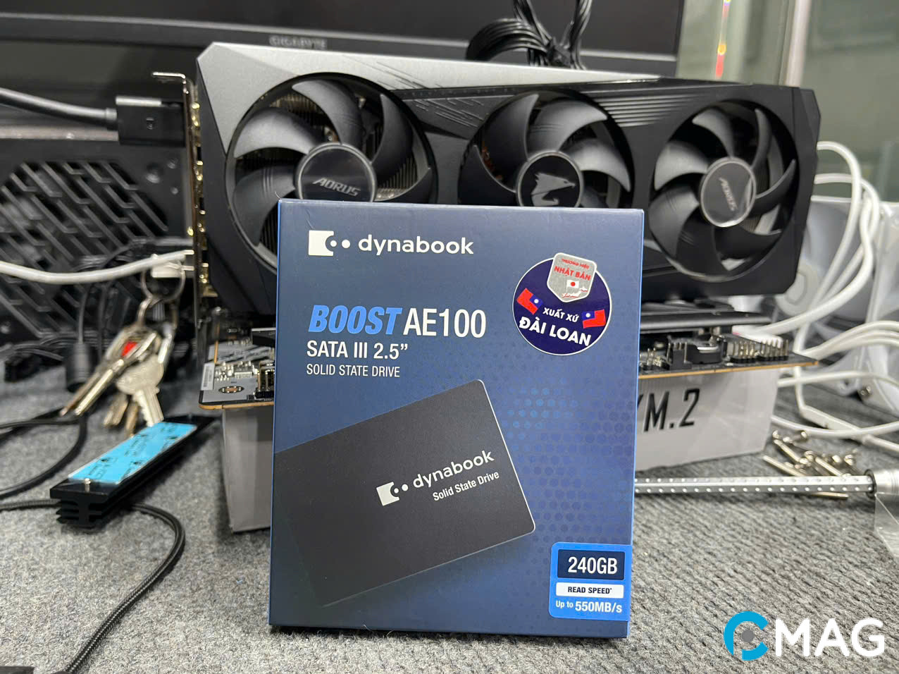 Dynabook AE100 – SSD SATA cho nhu cầu truy xuất nhanh!