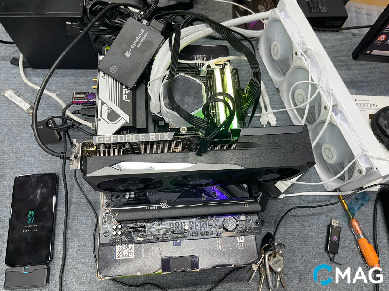 Dynabook AE100 – SSD SATA cho nhu cầu truy xuất nhanh!