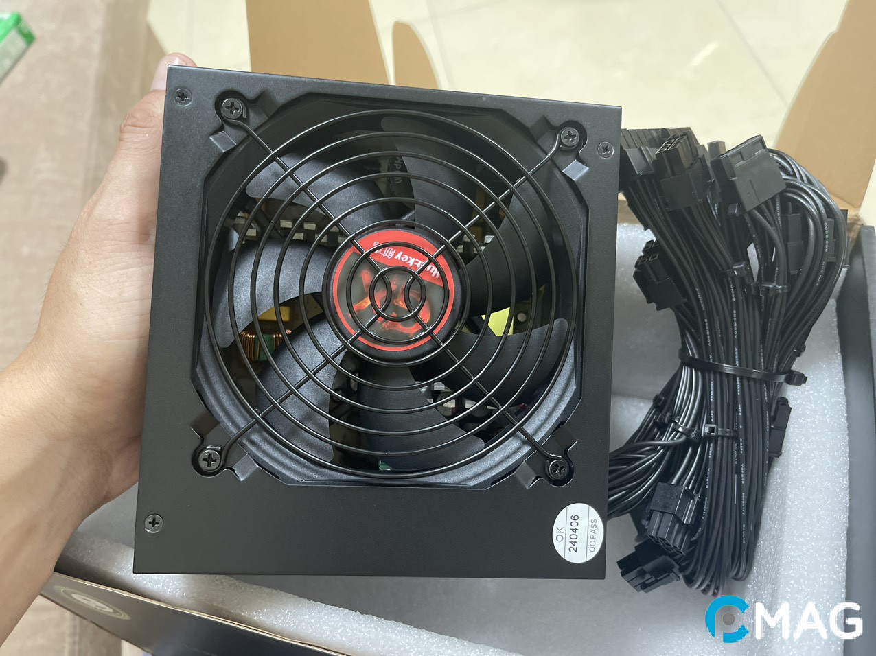 Huntkey GX750Pro 750W – Bộ nguồn hướng tới các game thủ