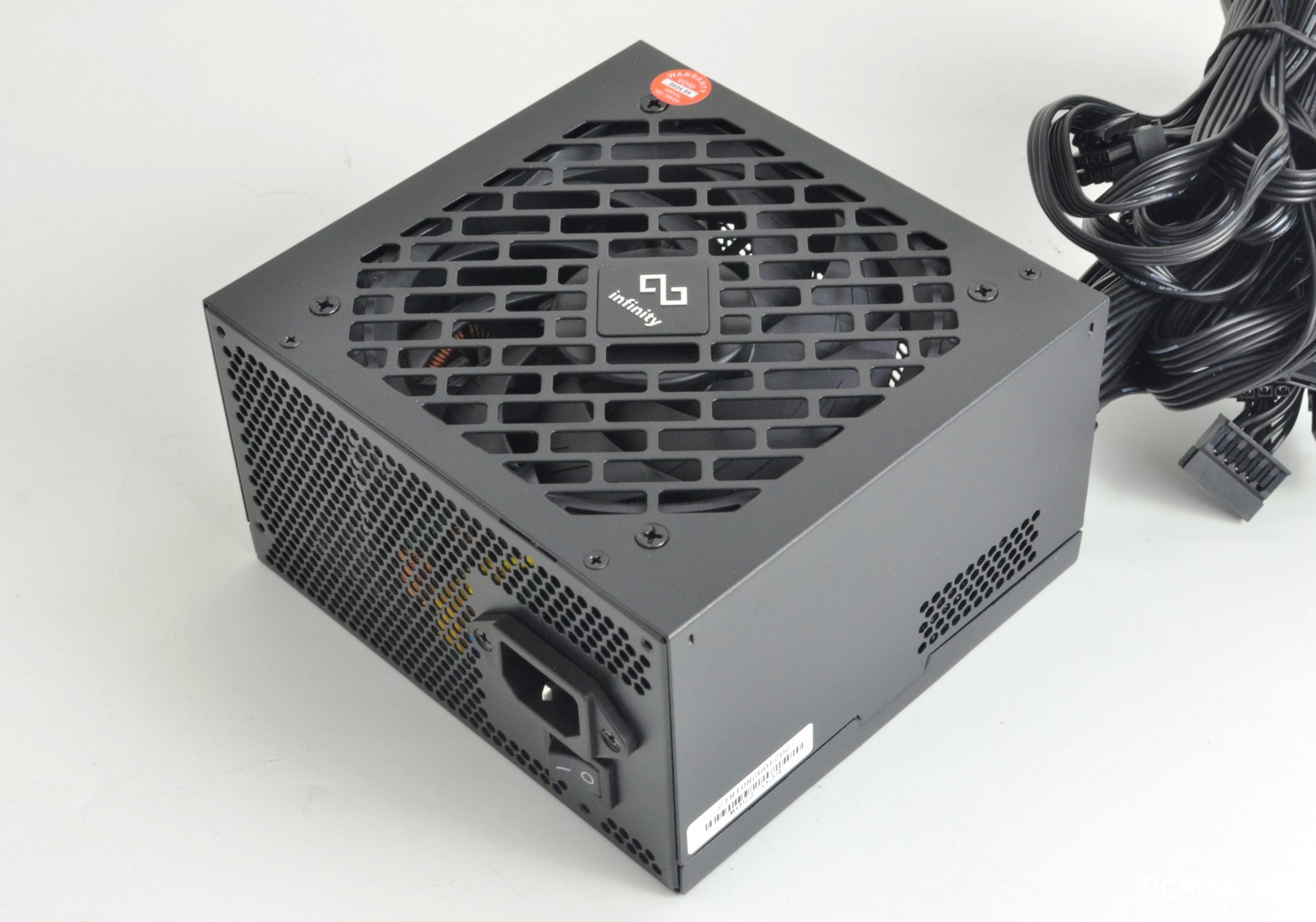 Đánh giá nguồn Infinity ECO 750W