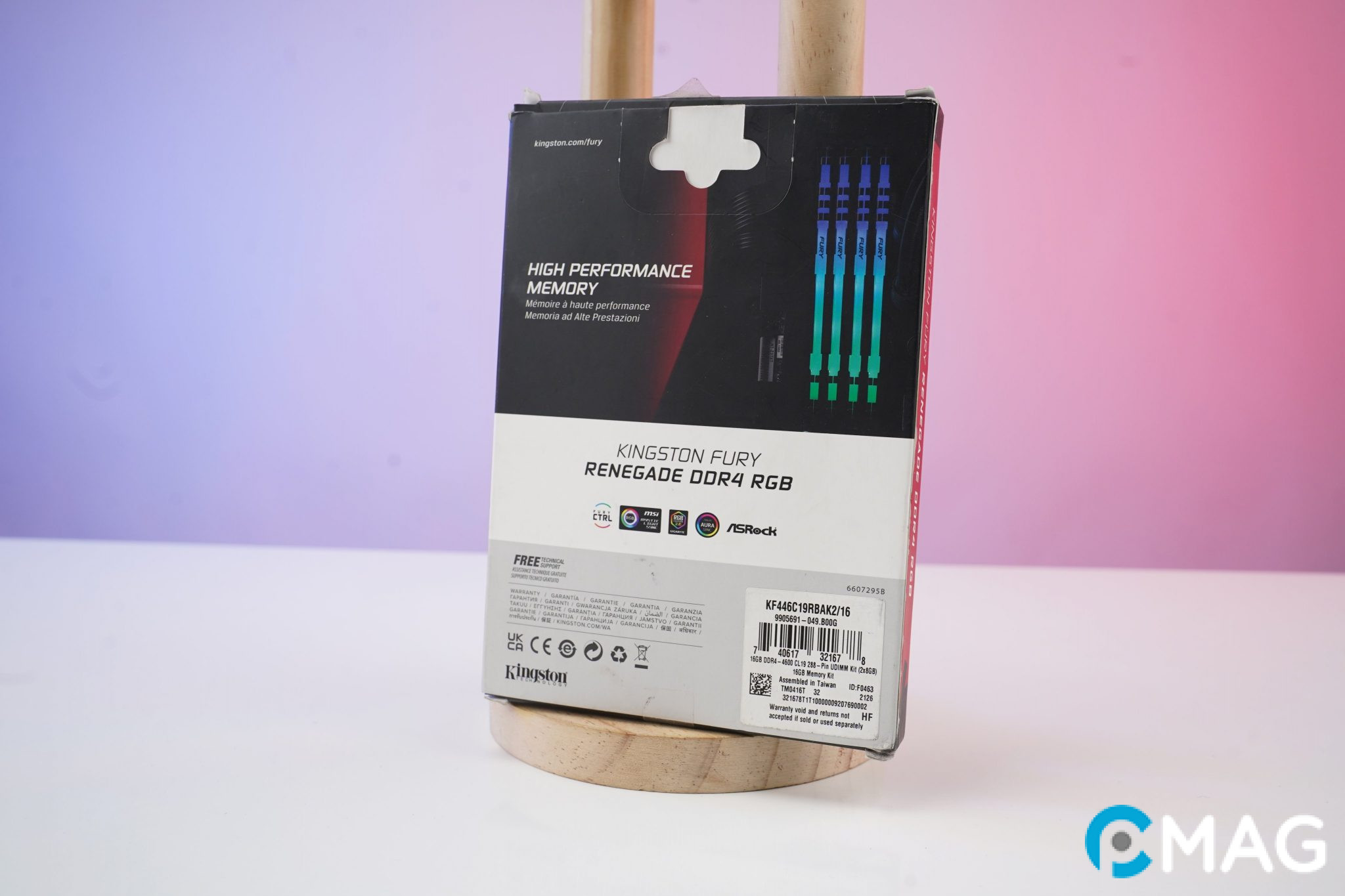 FURY Renegade RGB DDR4-4600 CL19