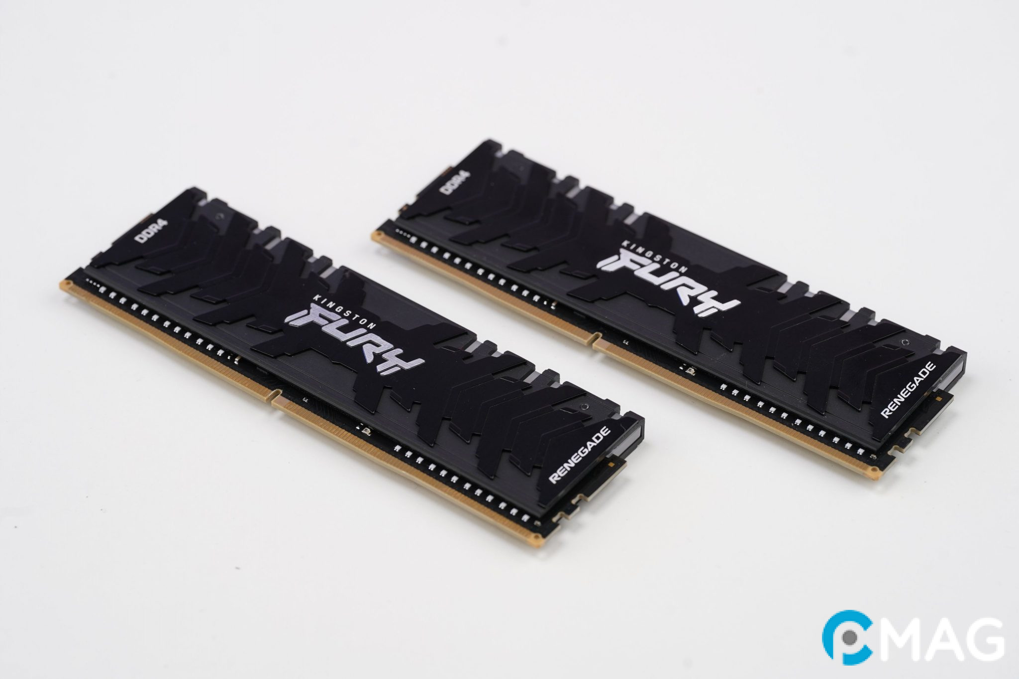 Bên trong FURY Renegade RGB DDR4-4600 CL19