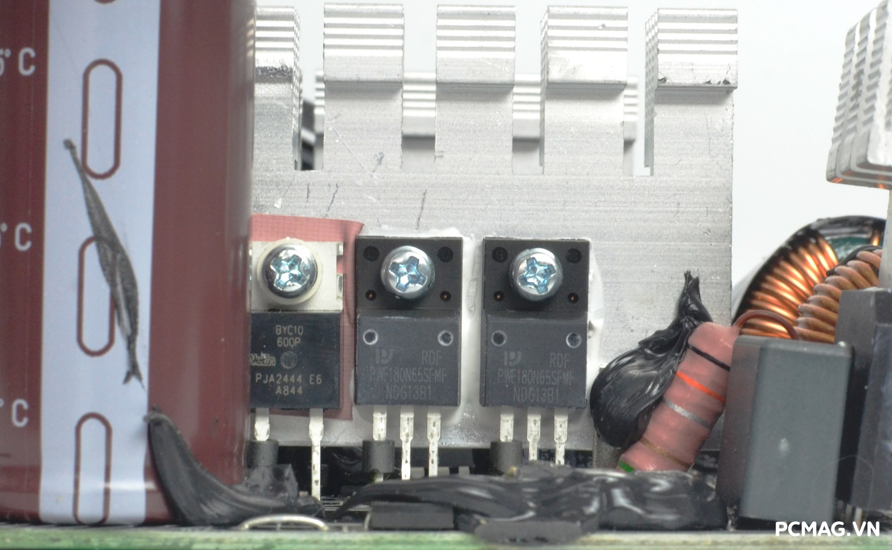 Ocypus Delta P750 750W ATX3.1/PCIe5.1