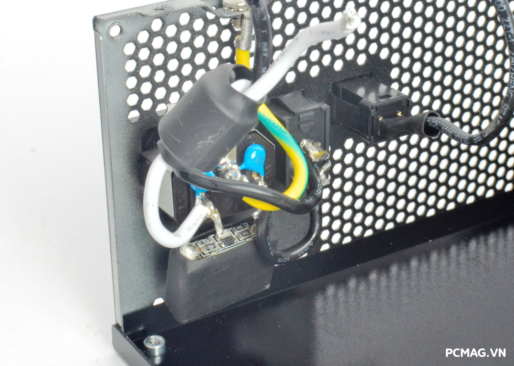 Phanteks AMP GH 1200W ATX3.1/PCIe5.1