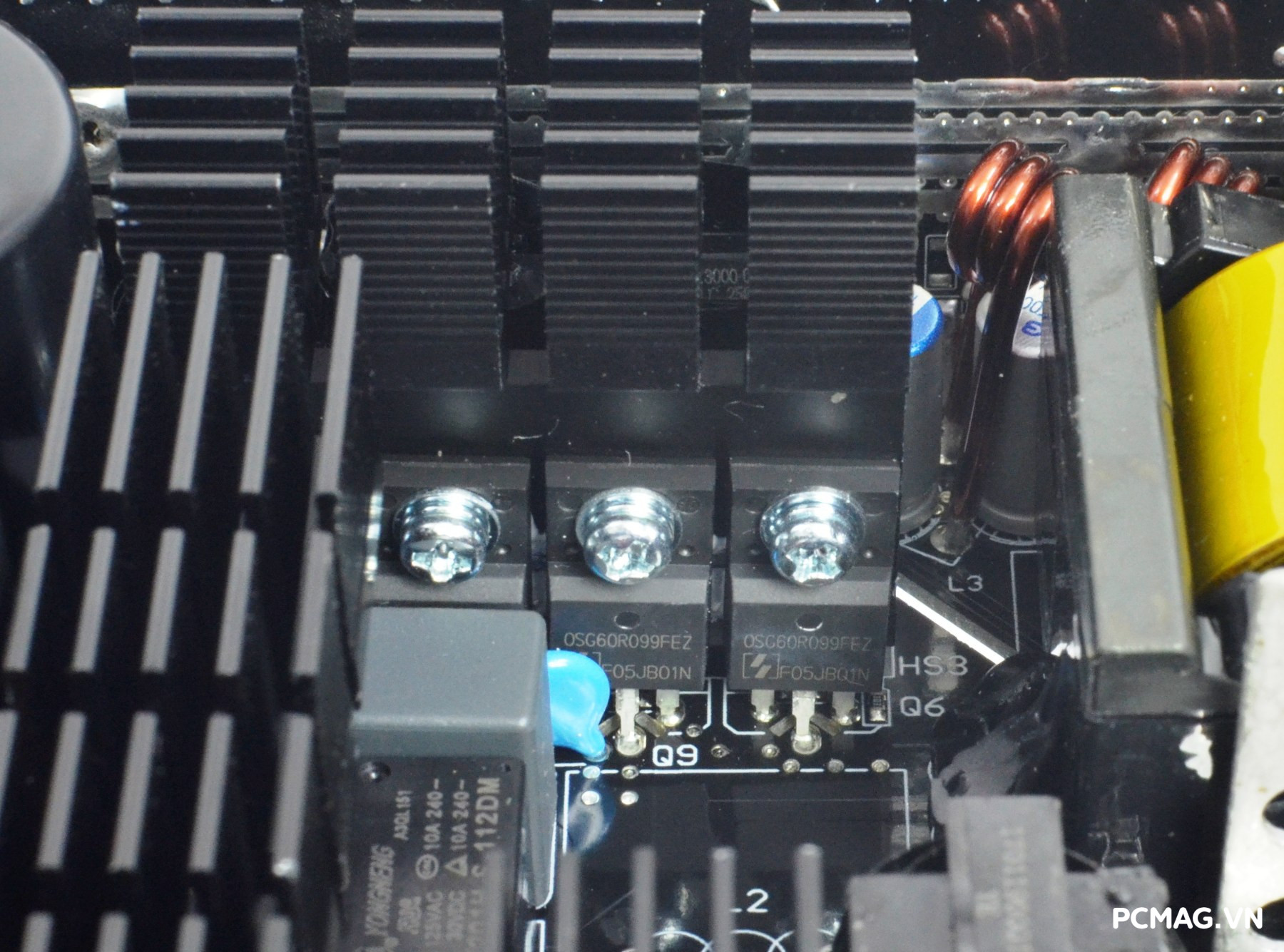 Phanteks AMP GH 1200W ATX3.1/PCIe5.1