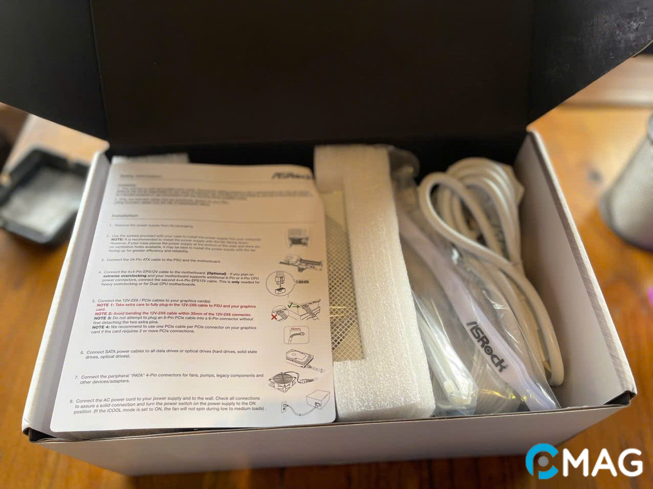 PSU ASRock Steel Legend SL-1000GW: Bộ nguồn ánh lên chất thép huyền thoại!