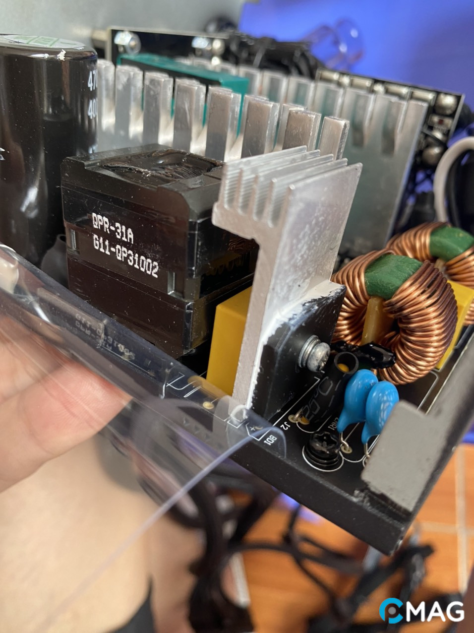 Đánh giá PSU NZXT C750 Bronze – Đến lượt tầm trung trổ tài