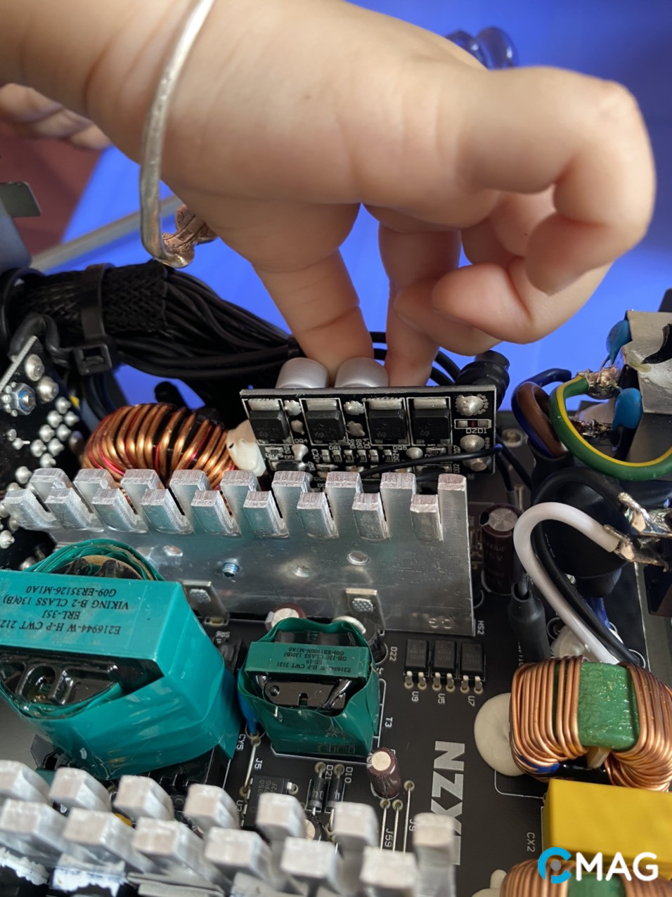 Đánh giá PSU NZXT C750 Bronze – Đến lượt tầm trung trổ tài