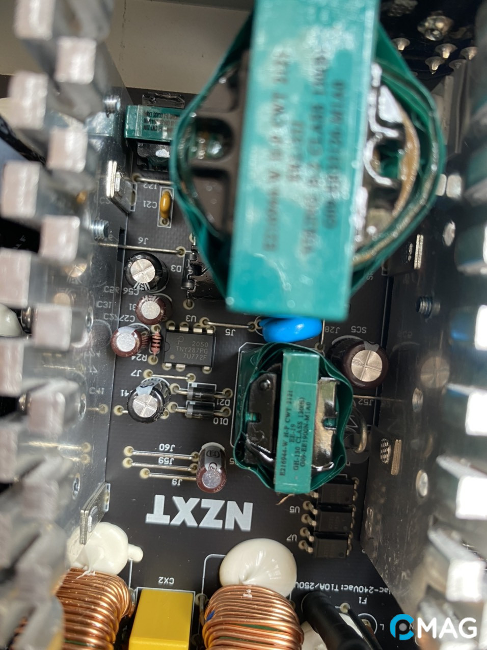 Đánh giá PSU NZXT C750 Bronze – Đến lượt tầm trung trổ tài