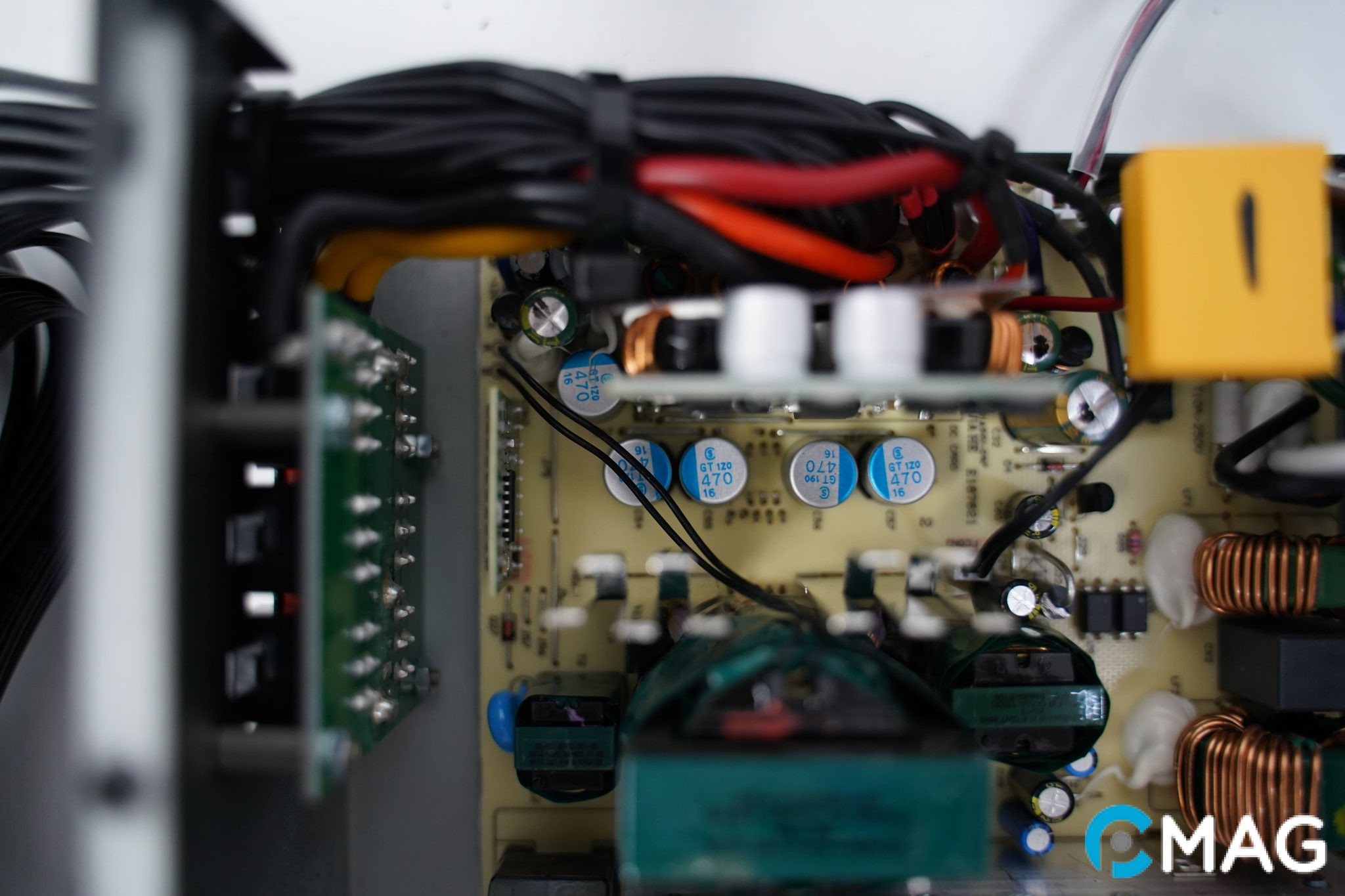 Đánh giá PSU Sharkoon WPM Gold ZEZO 750W – Thêm lựa chọn cho người dùng ở phân khúc tầm trung