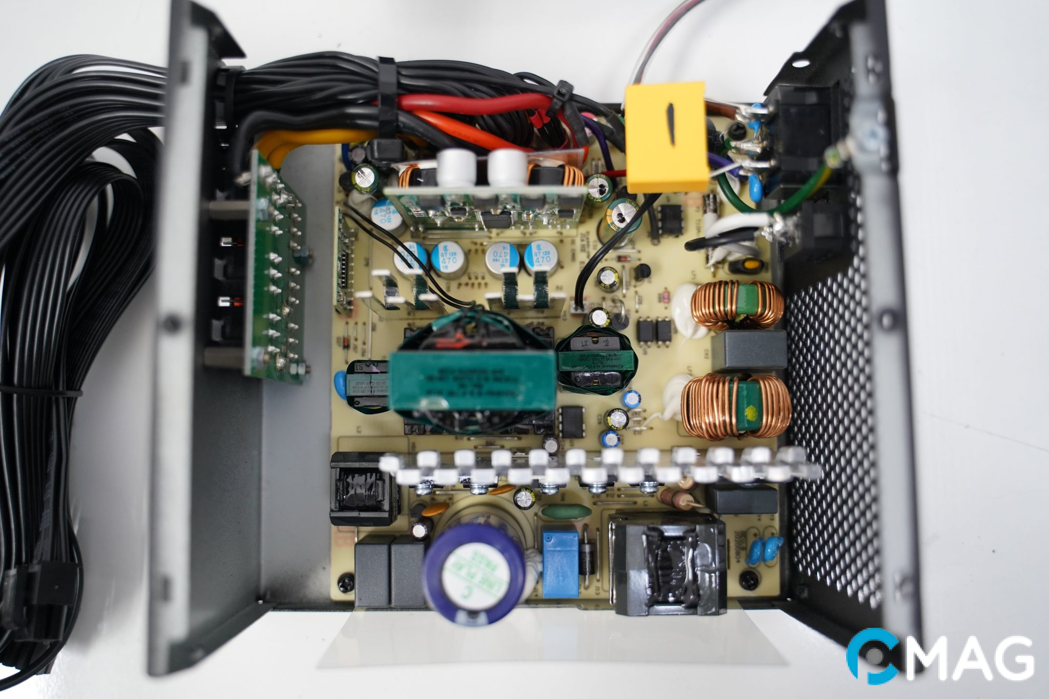 Đánh giá PSU Sharkoon WPM Gold ZEZO 750W – Thêm lựa chọn cho người dùng ở phân khúc tầm trung