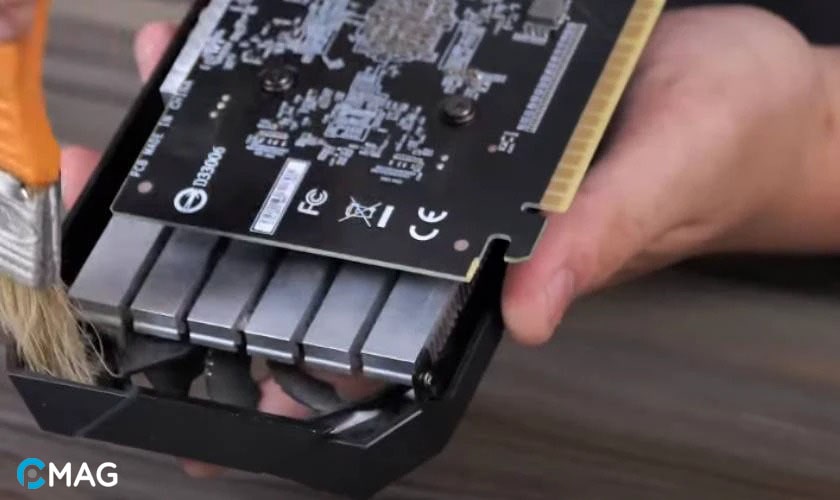 quat-card-do-hoa-khong-quay-2-min Vệ sinh VGA