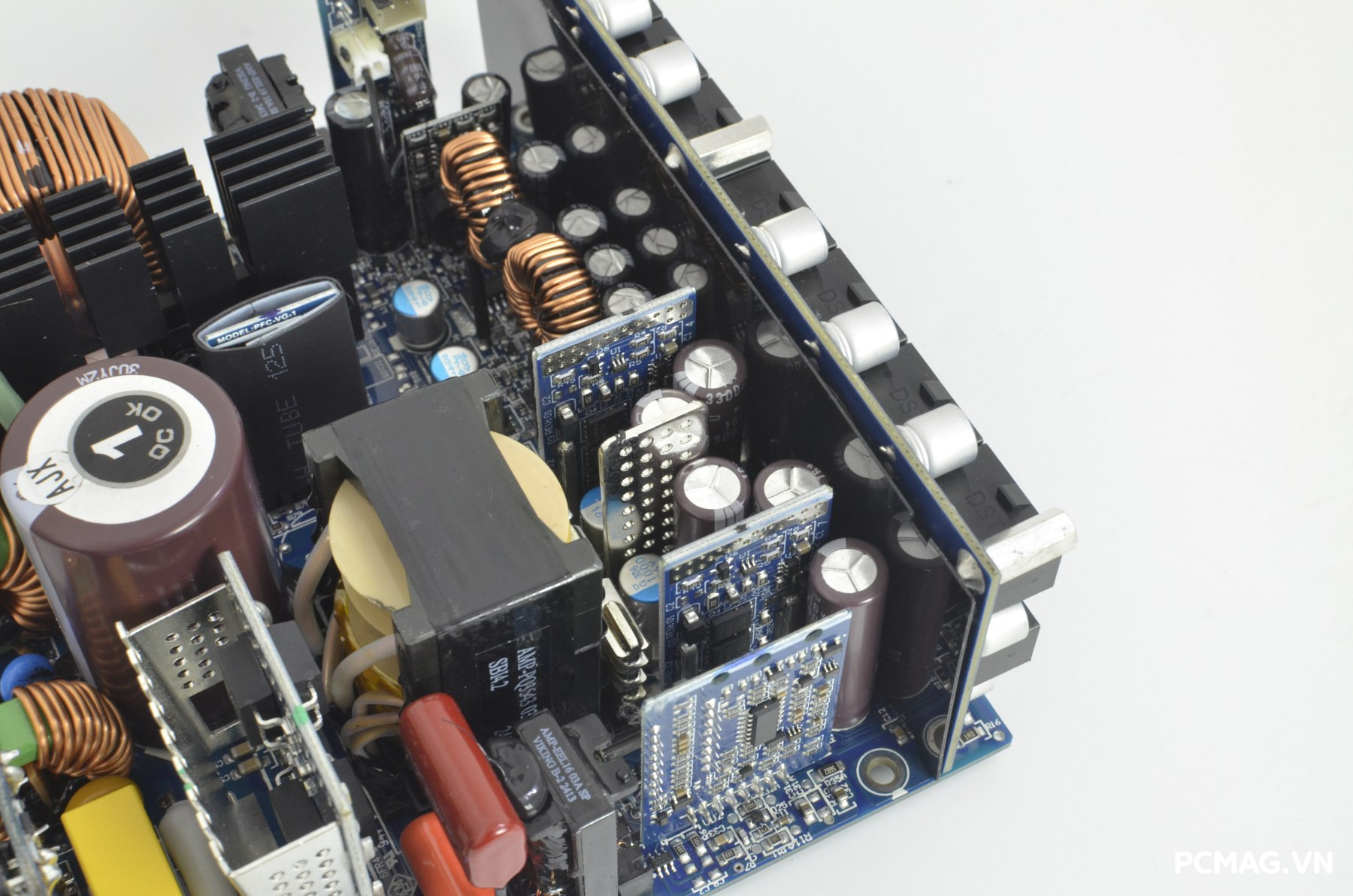 Đánh giá PSU Super Flower Leadex VII Gold 1000W