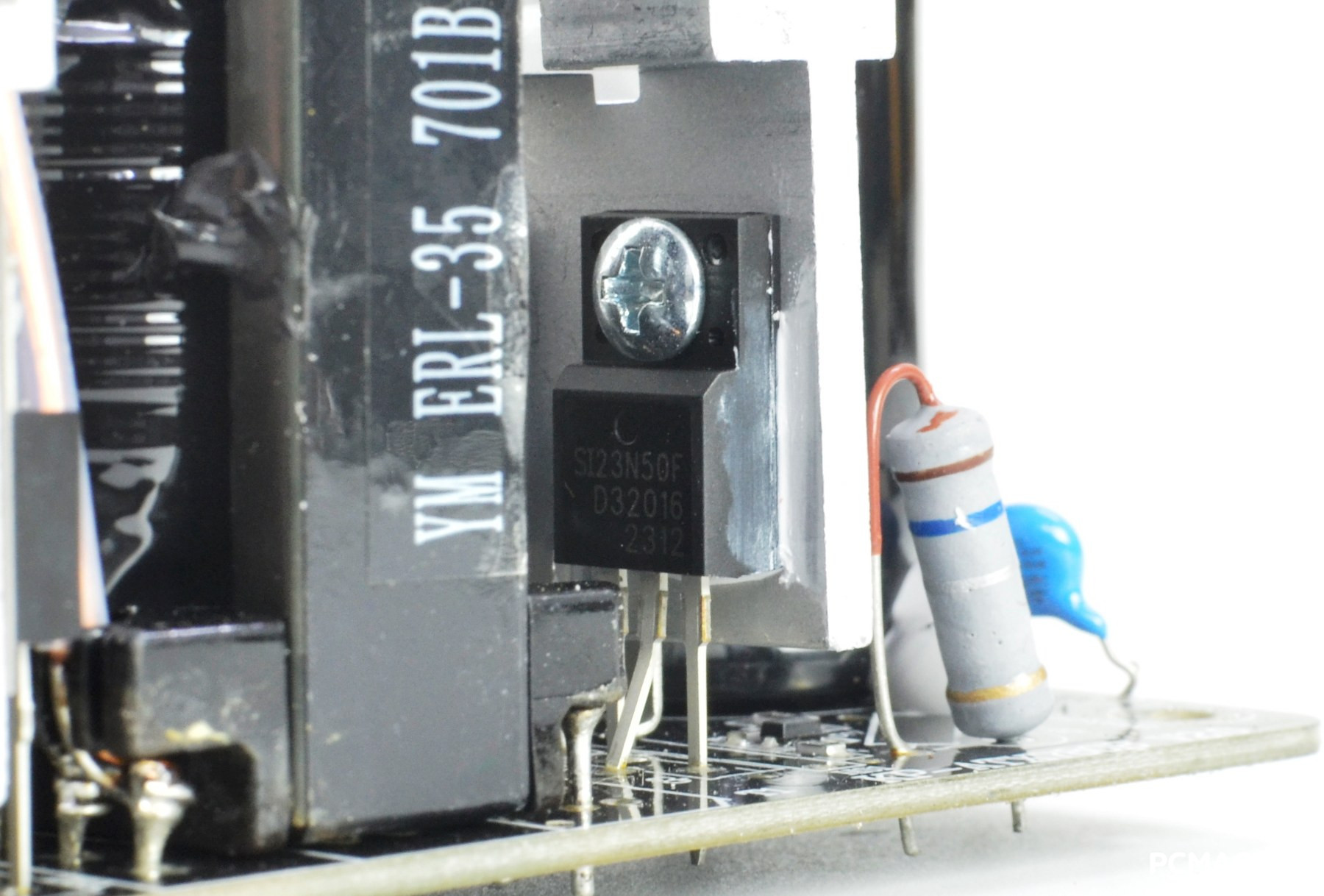 Đánh giá PSU T-WOLF TW-P650RGB PLUS 650W