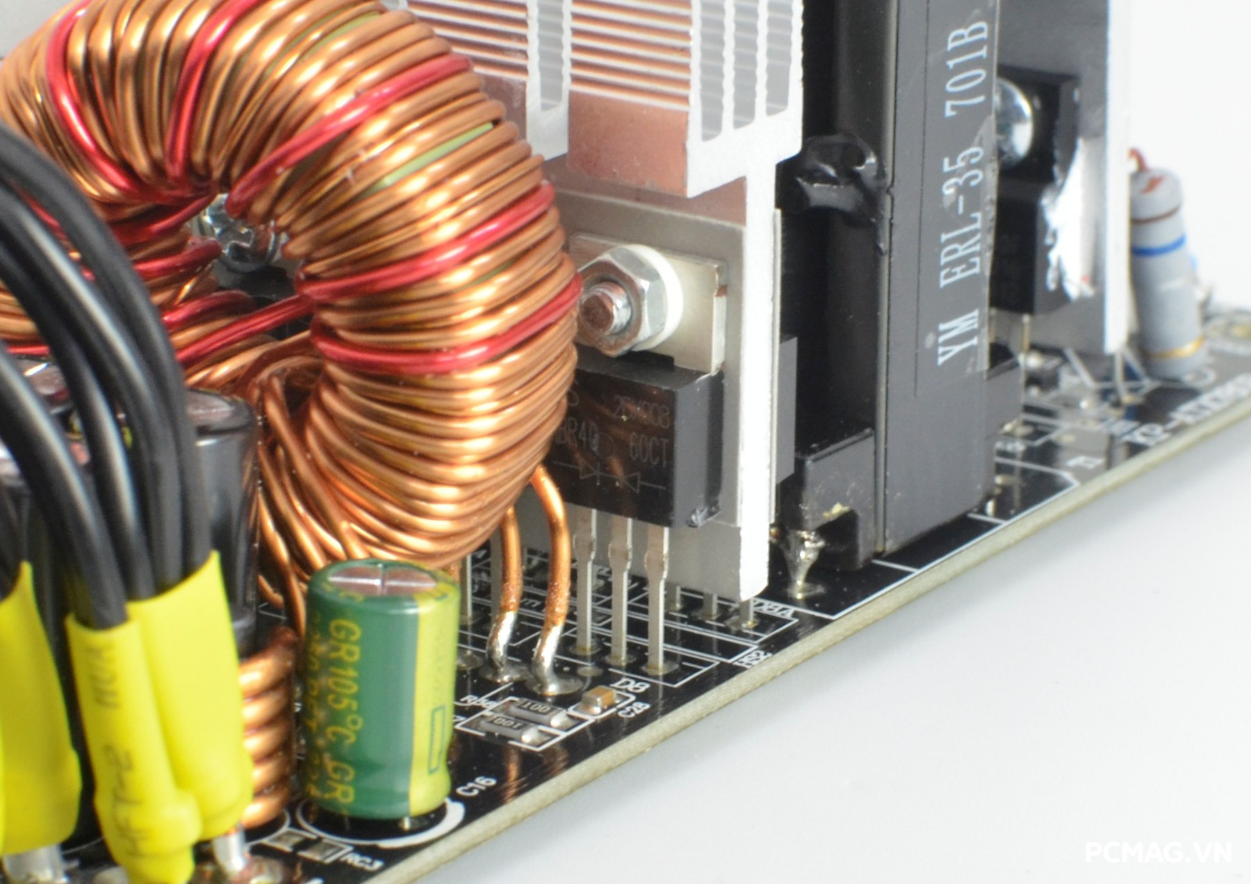 Đánh giá PSU T-WOLF TW-P650RGB PLUS 650W