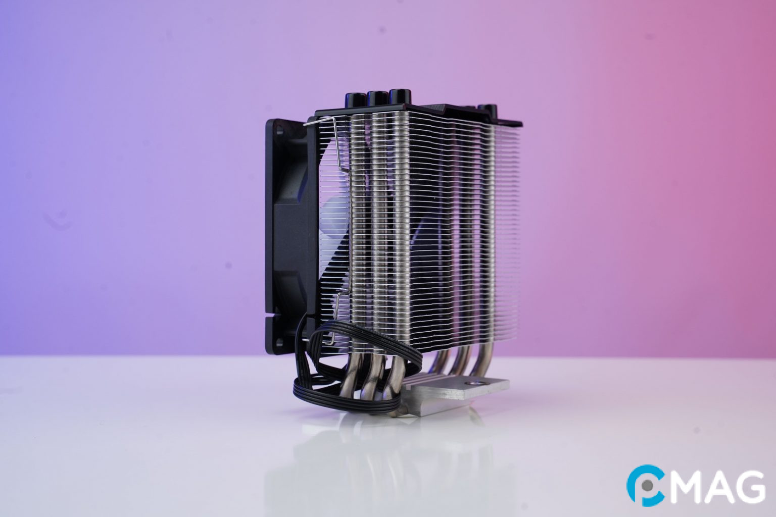 tan-nhiet-khi-gia-300k-can-core-i9-12900k-5 Tản nhiệt SSTC-AC3H92RGB