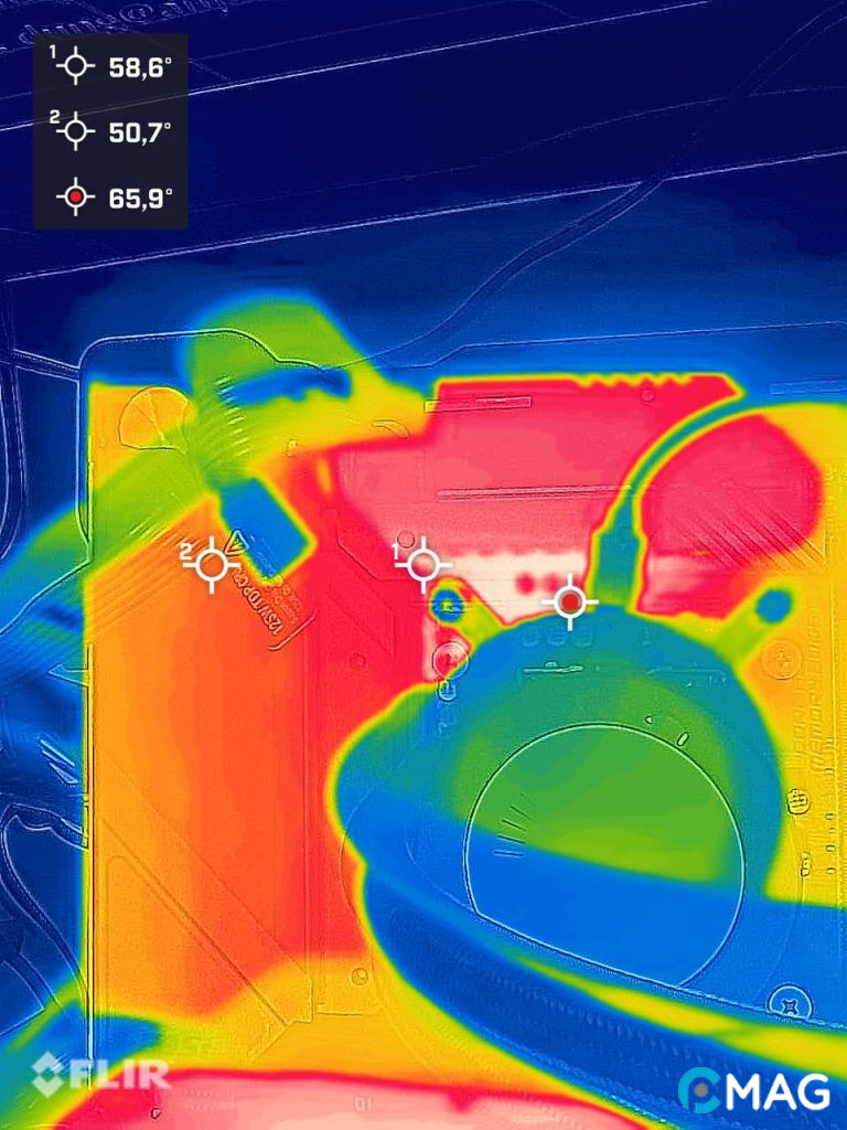 thermaltake-toughliquid-ultra-360-23 Hệ thống PC thử nghiệm