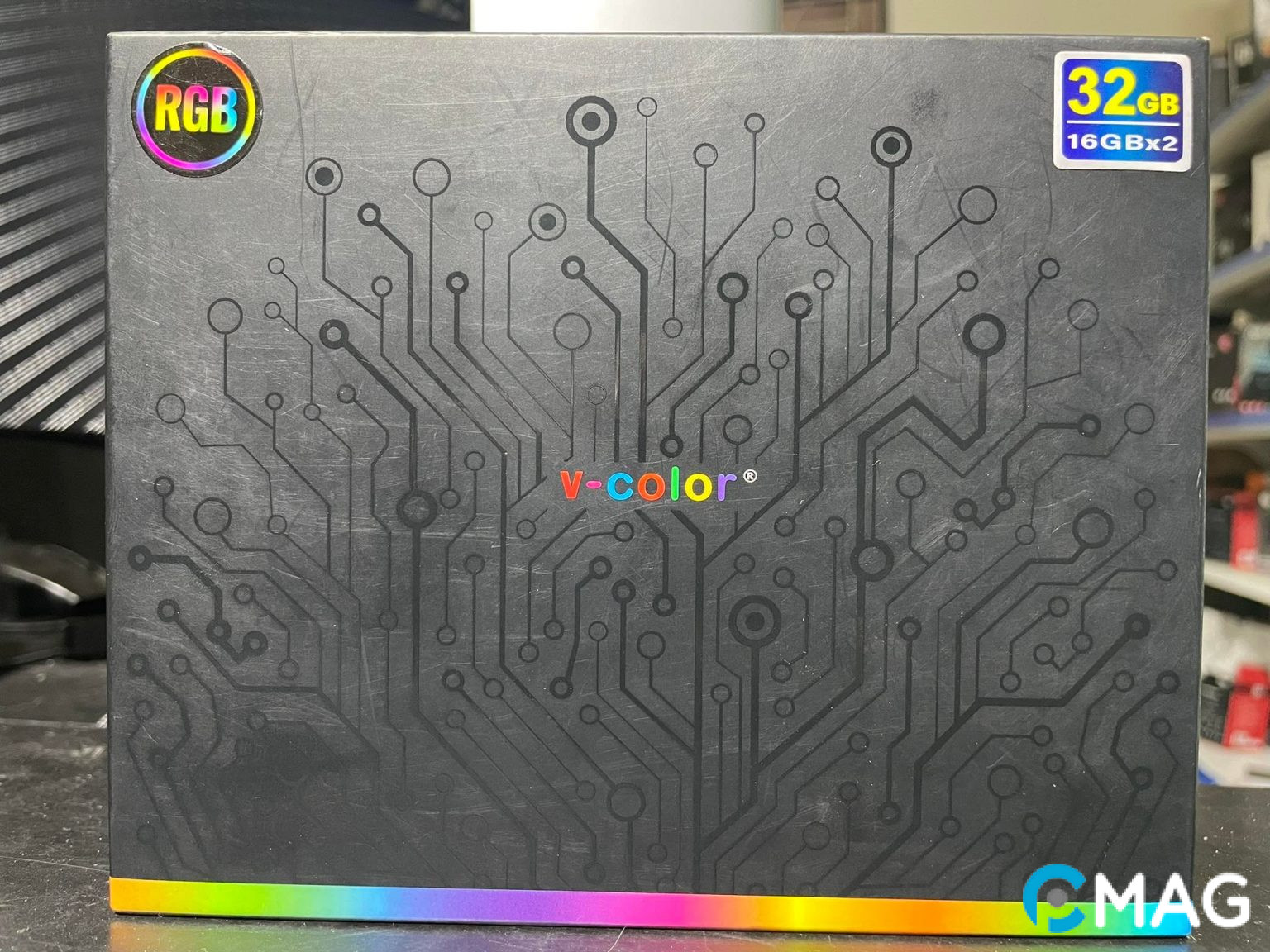 V-Color Golden Armis Prism Pro RGB 32GB