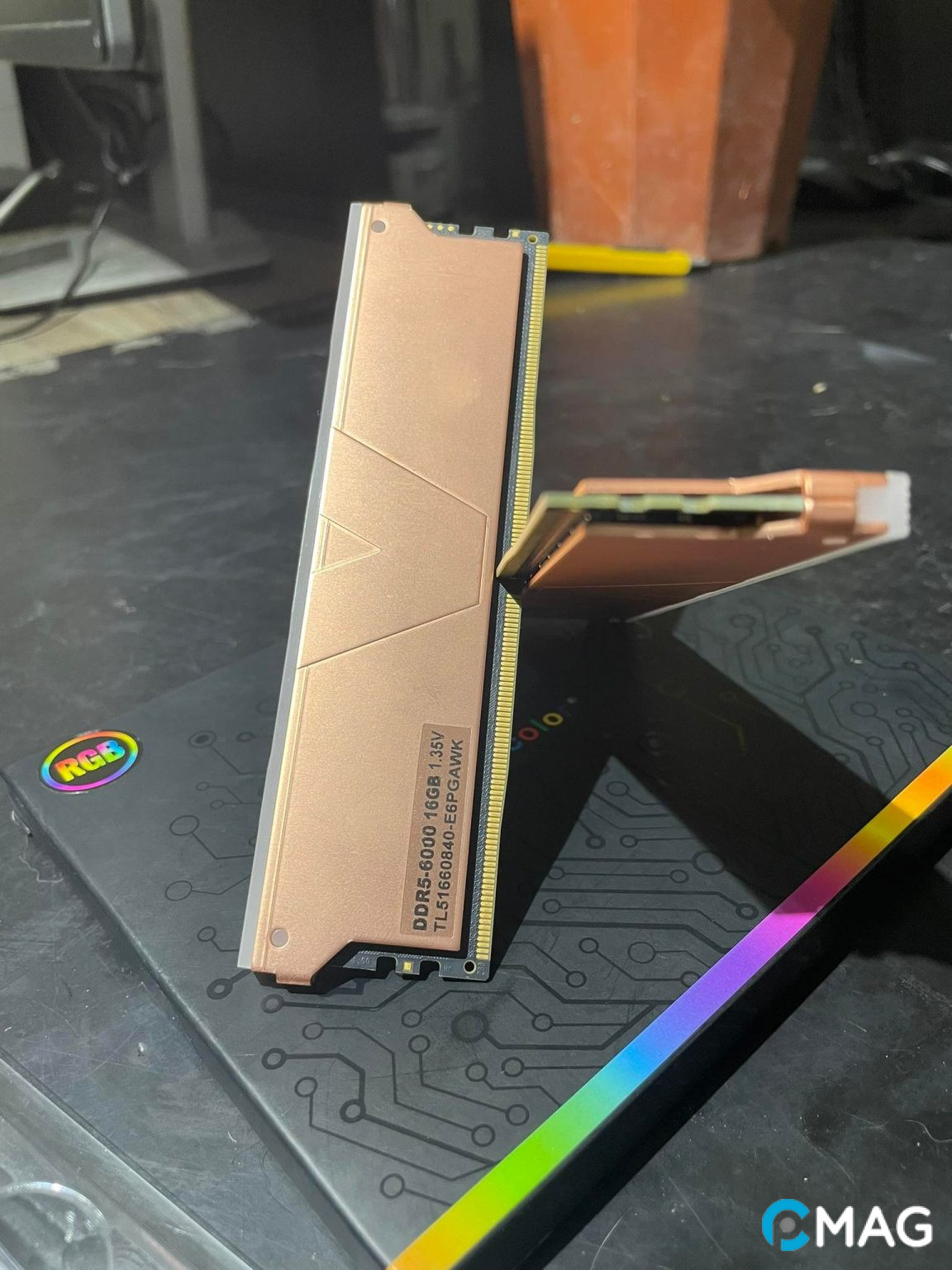V-Color Golden Armis Prism Pro RGB 32GB (2x16GB