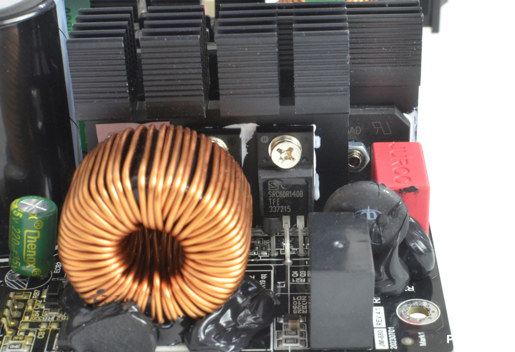 Đánh giá PSU VSP VXP850 V2 850W