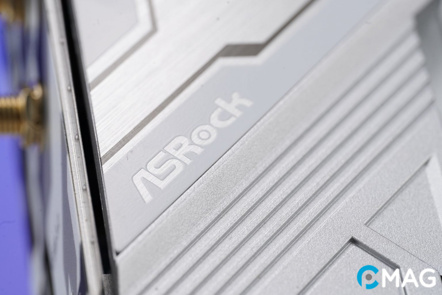 Đánh giá Z690 Steel Legend Wifi 6E